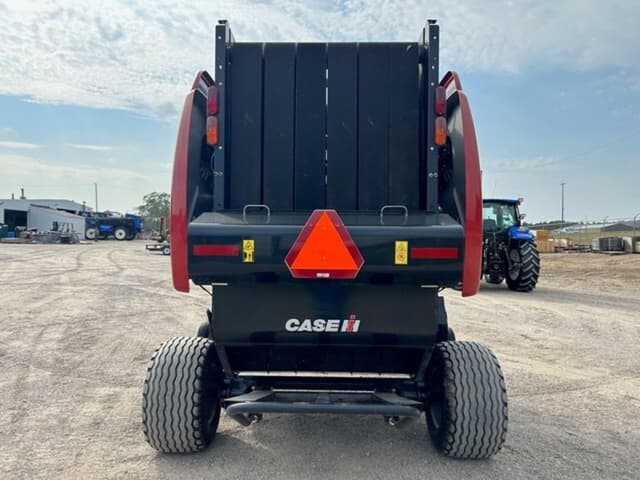 Image of Case IH RB465 equipment image 4