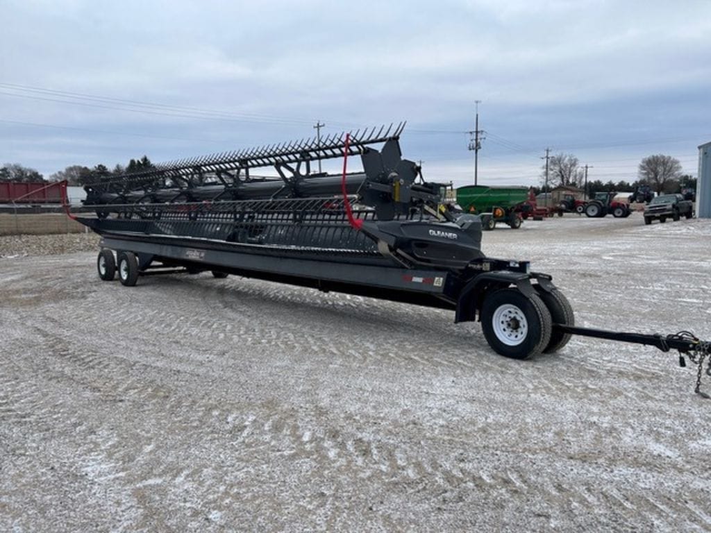 Main image Gleaner 9335