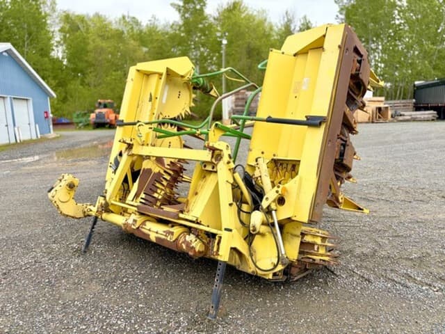 Image of John Deere 688 equipment image 3