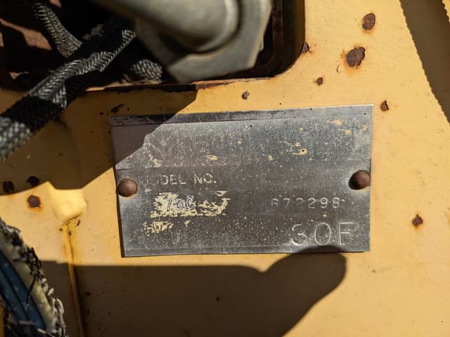 Image of New Holland 73C equipment image 2