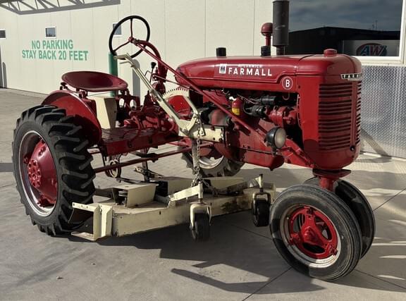 Image of Farmall B Primary image
