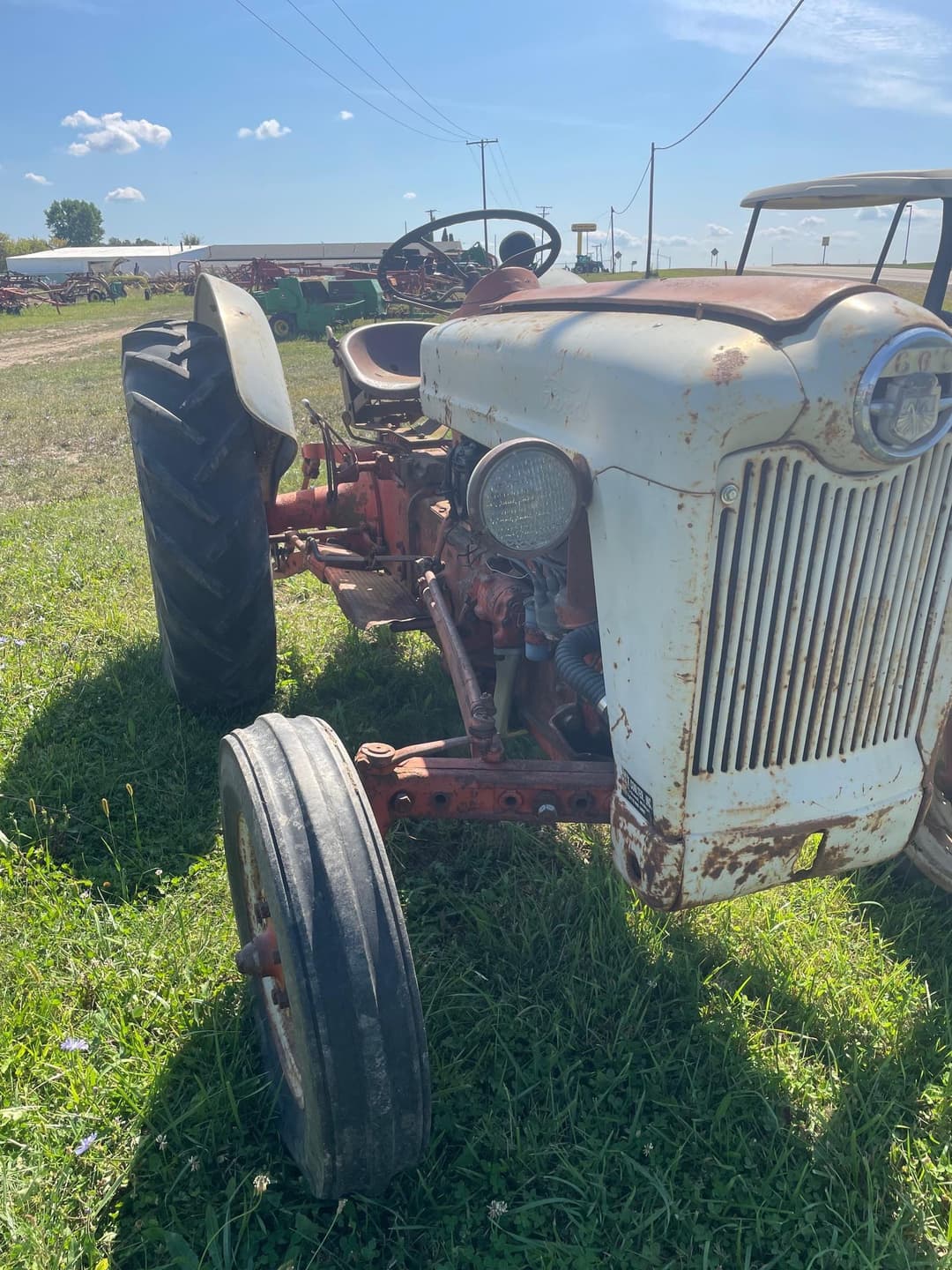 Image of Ford 640 Image 0