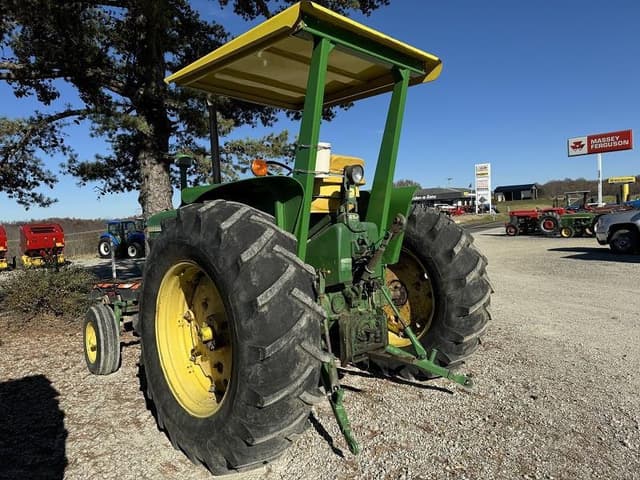 Image of John Deere 3010 equipment image 4