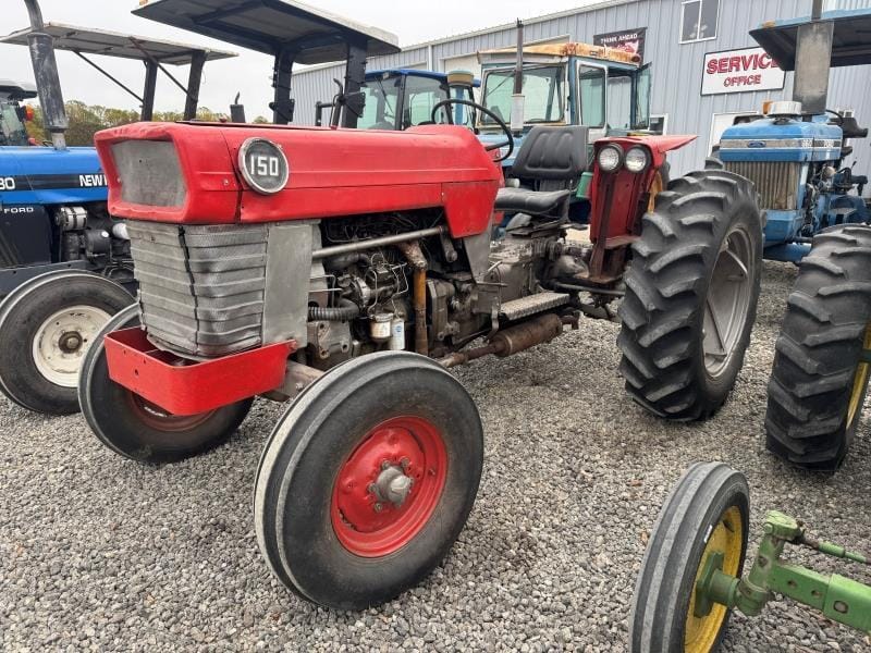 1965 Massey Ferguson 150 Equipment Image0