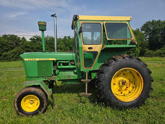 1967 John Deere 4020 Equipment Image0