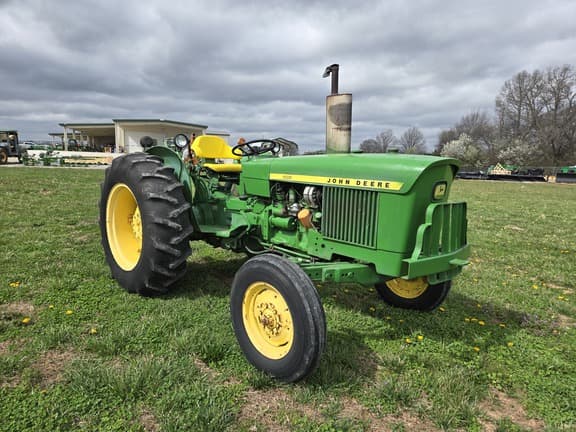 Image of John Deere 1020 Primary image