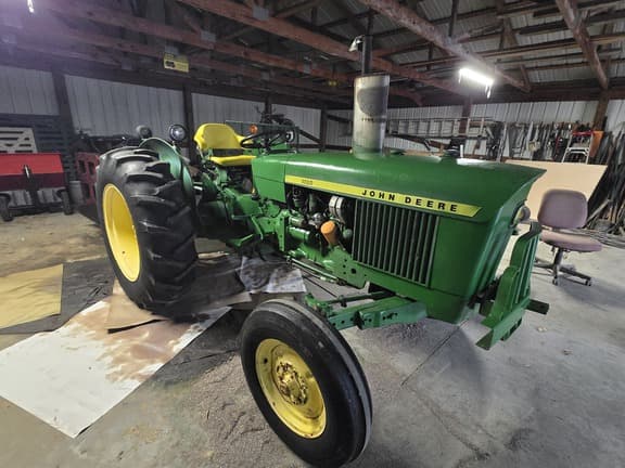 Image of John Deere 1020 equipment image 4