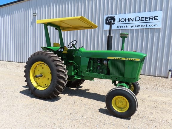 1968 John Deere 4020 Equipment Image0