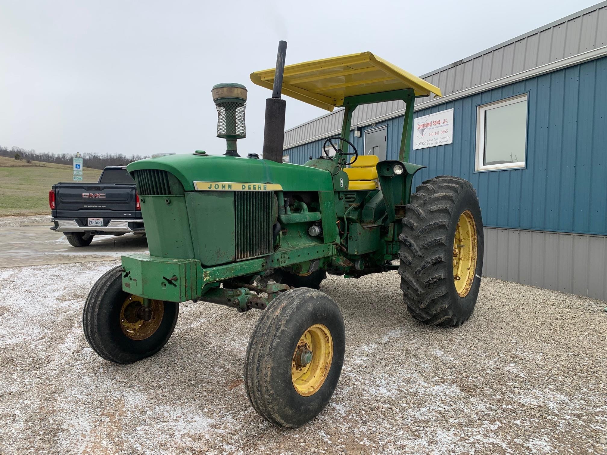 1968 John Deere 4020 Equipment Image0