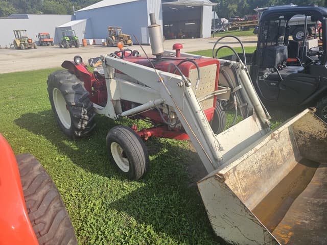 Image of International Harvester 544 equipment image 3