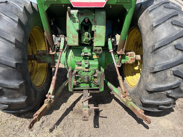 Image of John Deere 4020 equipment image 4