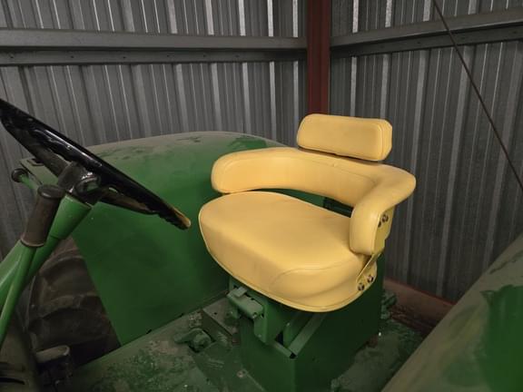 Image of John Deere 5020 equipment image 4