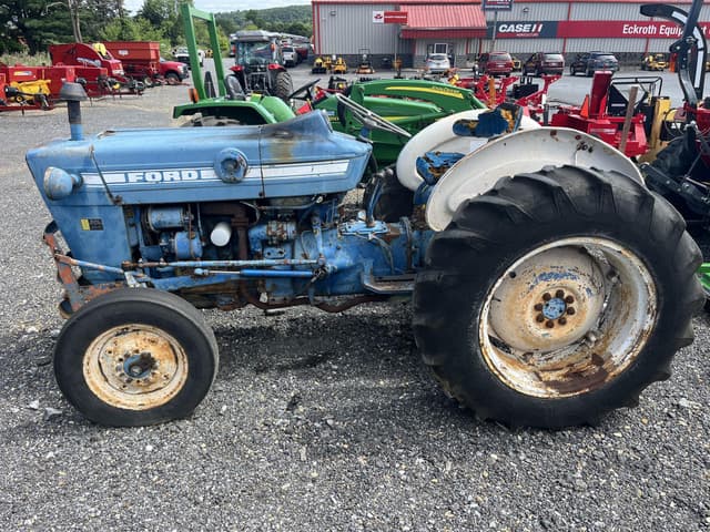 Image of Ford 3000 equipment image 3