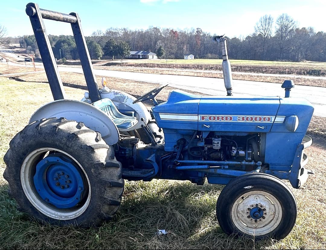 Image of Ford 3000 Image 1