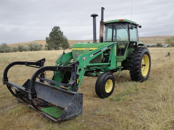 Image of John Deere 4430 equipment image 2