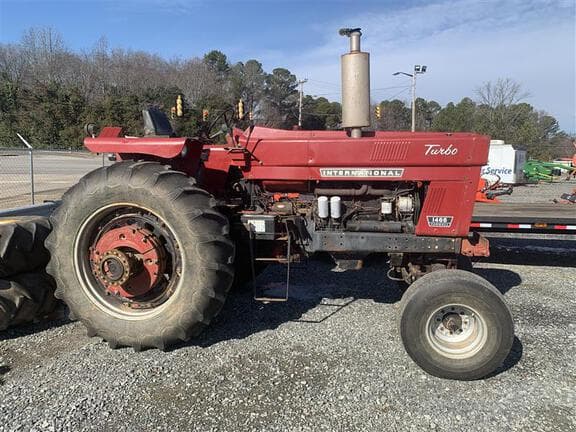 Image of International Harvester 1466 equipment image 2