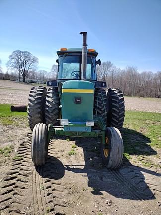 Image of John Deere 4430 equipment image 2