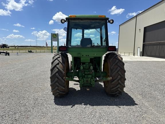 Image of John Deere 4230 equipment image 3