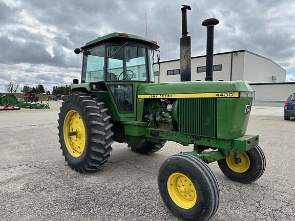 Image of John Deere 4430 Primary image
