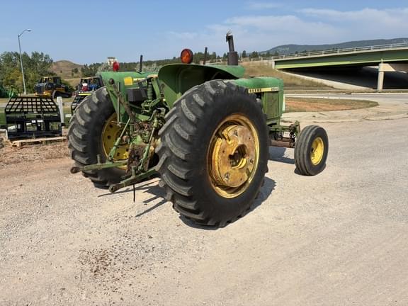 Image of John Deere 2640 equipment image 3