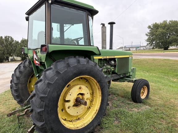 Image of John Deere 4430 equipment image 3