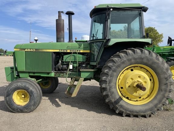 1978 John Deere 4840 Equipment Image0