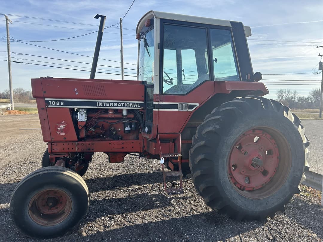 Image of International Harvester 1086 Primary image