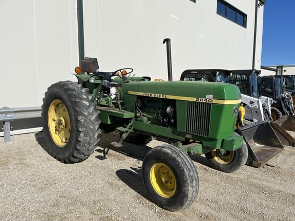 Image of John Deere 2840 Primary image