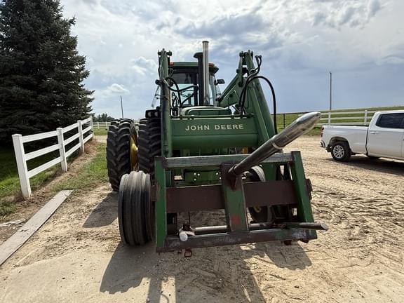 Image of John Deere 4440 equipment image 3