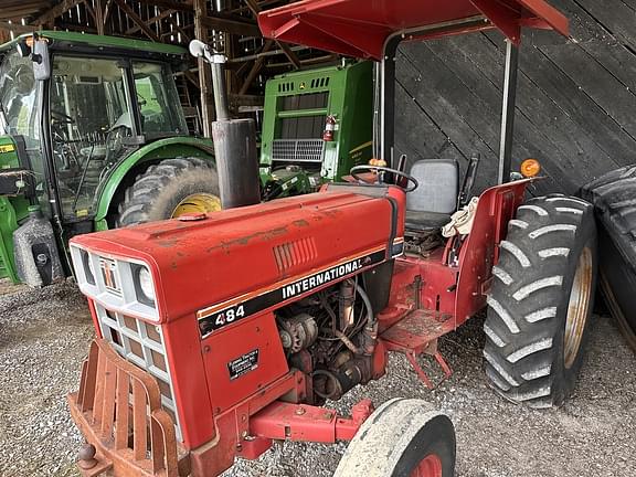 Image of International Harvester 484 equipment image 1