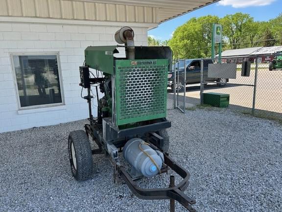 Image of John Deere 4045T equipment image 1