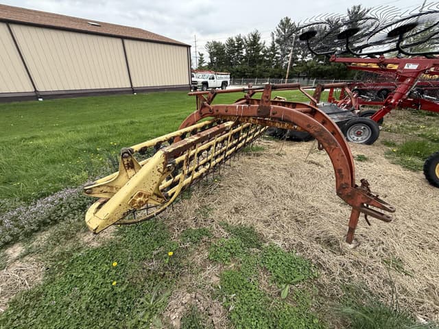 Image of New Holland Rolabar 258 equipment image 3