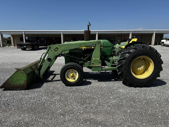 Image of John Deere 2640 equipment image 2