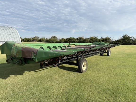 1982 John Deere 1253A Equipment Image0