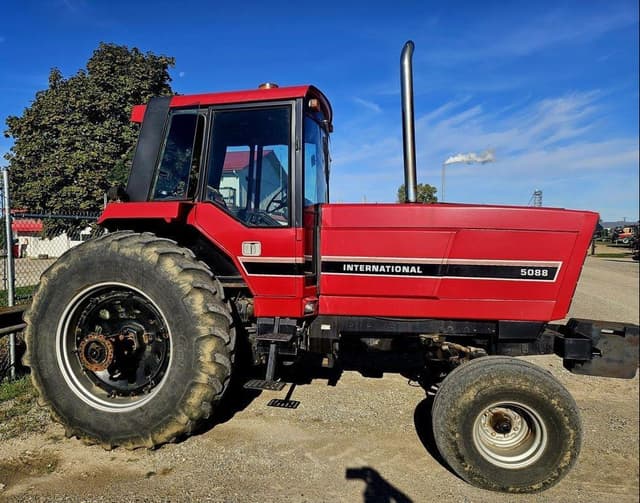 Image of International Harvester 5088 equipment image 3