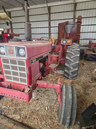 Image of International Harvester 684 equipment image 3