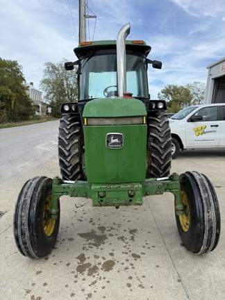 Image of John Deere 2950 equipment image 2
