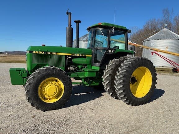 Image of John Deere 4850 Primary image