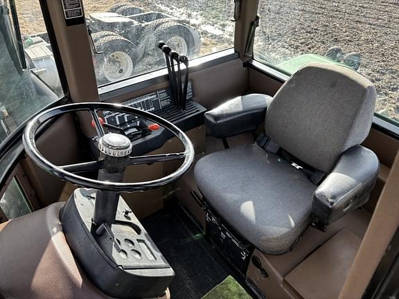 Image of John Deere 8650 equipment image 4