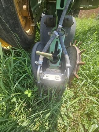 Image of John Deere 7000 equipment image 4