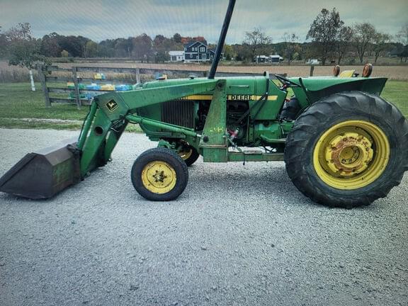 Image of John Deere 2350 equipment image 2