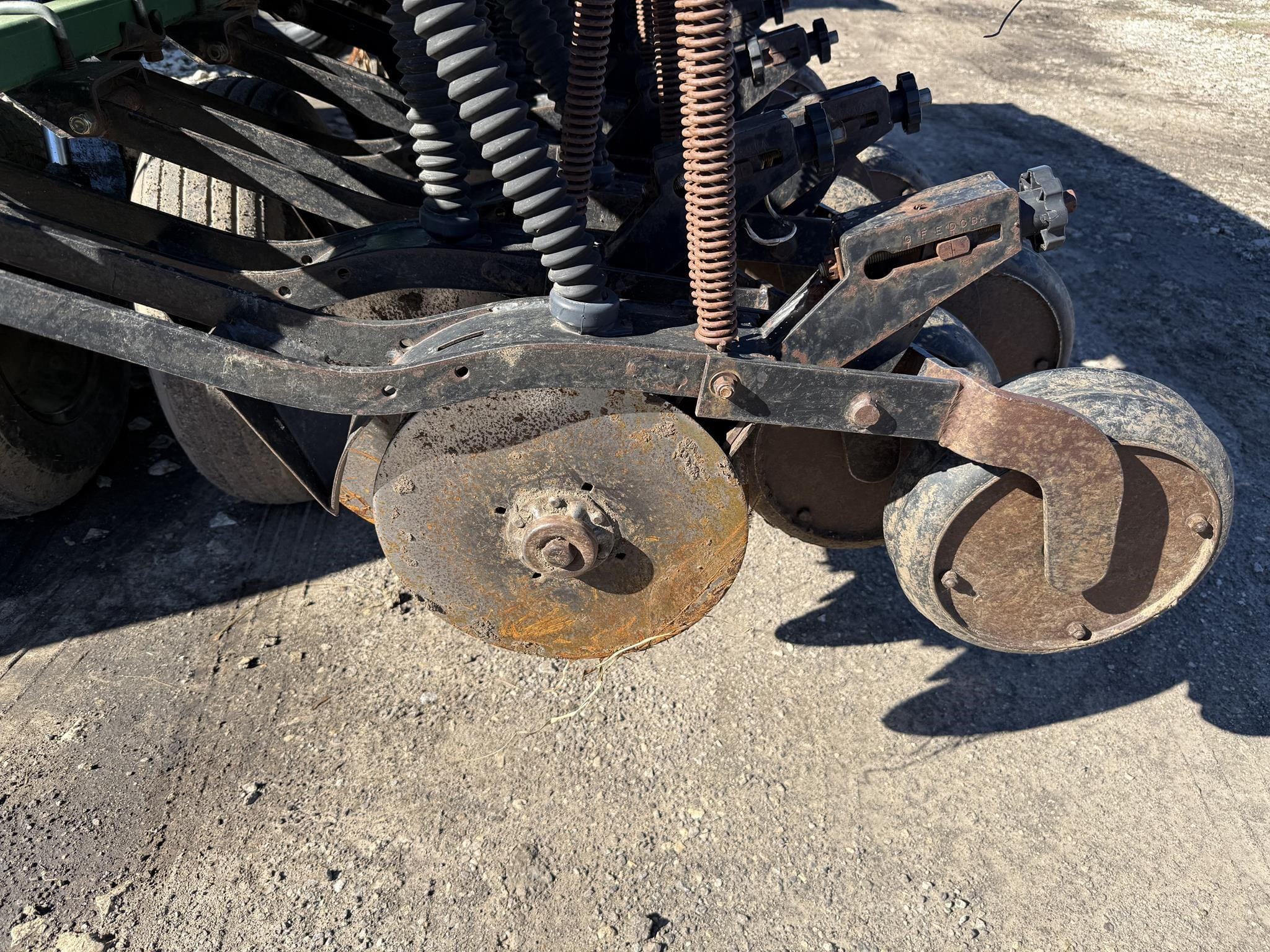 1987 Great Plains 2SF24 Equipment Image0