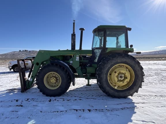Image of John Deere 4450 equipment image 1