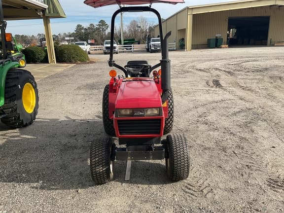 Image of Case IH 235 equipment image 3