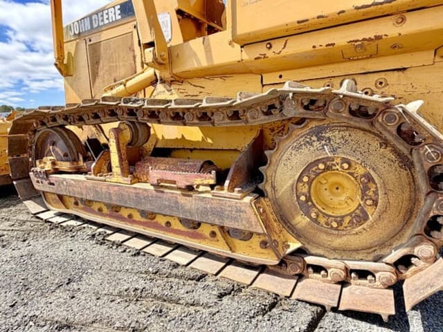 Image of John Deere 450G equipment image 4