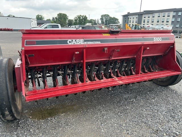Image of Case IH 5100 equipment image 2
