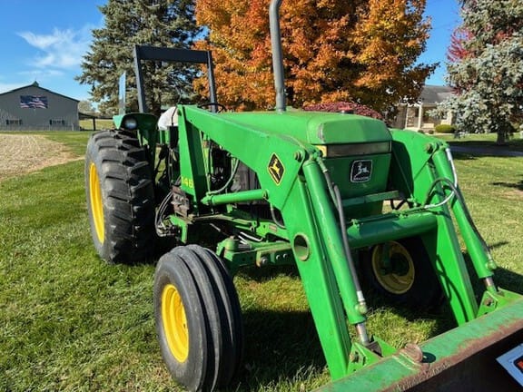 1990 John Deere 2555 Equipment Image0