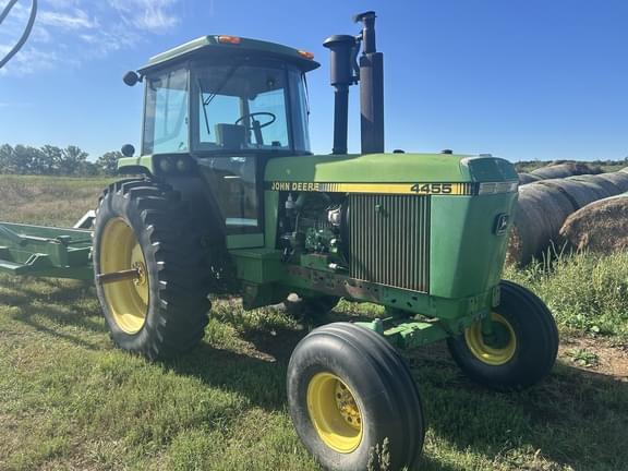 Image of John Deere 4455 Primary image