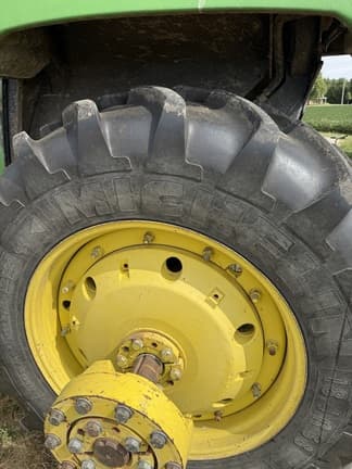 Image of John Deere 4455 equipment image 3