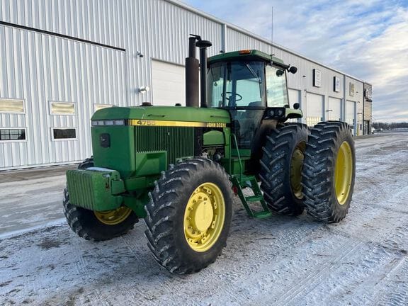 1990 John Deere 4755 Equipment Image0